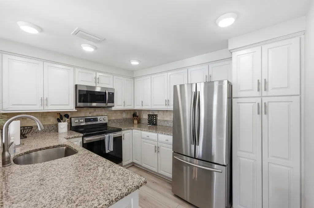 109 Mainsail Circle Jupiter FL 33477