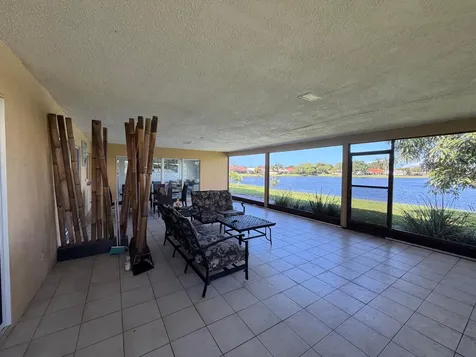 2554 SW 23rd Cranbrook Drive Boynton Beach FL 33436