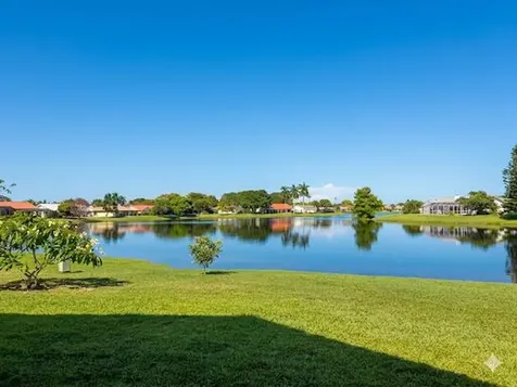 2554 SW 23rd Cranbrook Drive Boynton Beach FL 33436