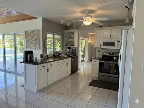 2554 SW 23rd Cranbrook Drive Boynton Beach FL 33436