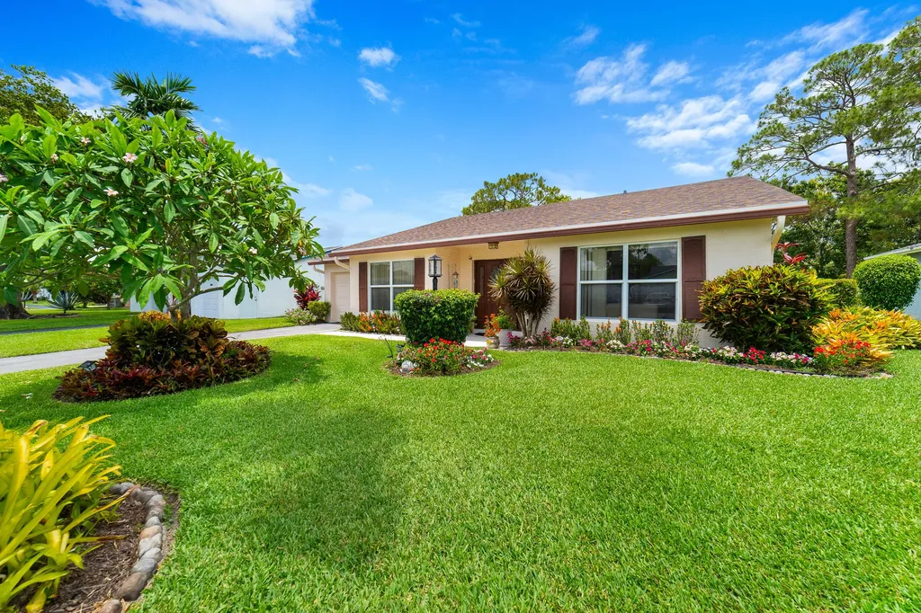 6303 Silver Moon Lane Greenacres FL 33463