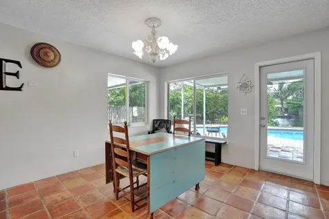 3560 Lloyd Drive Oakland Park FL 33309