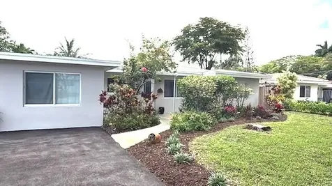 3560 Lloyd Drive Oakland Park FL 33309