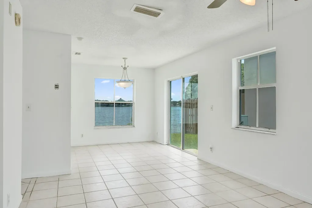 6733 Bayfront Drive Margate FL 33063