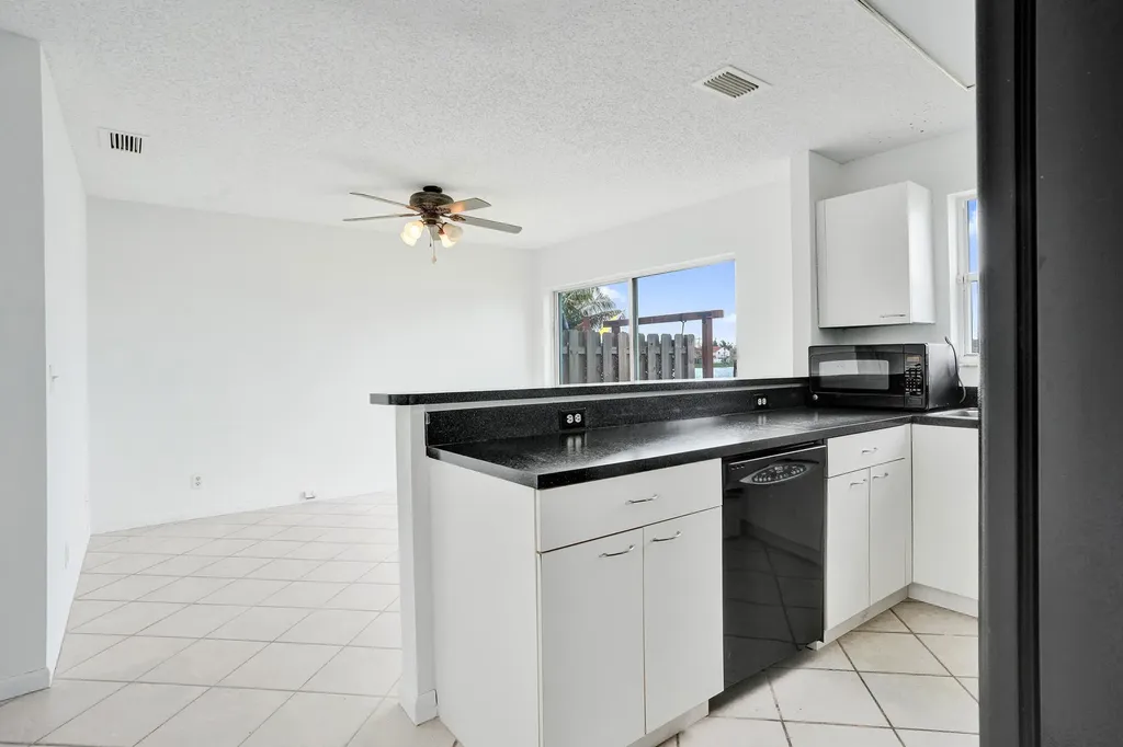 6733 Bayfront Drive Margate FL 33063