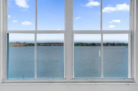 6733 Bayfront Drive Margate FL 33063