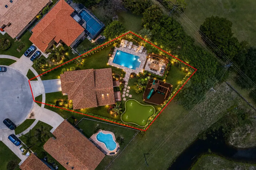 8593 Windy Circle Boynton Beach FL 33472