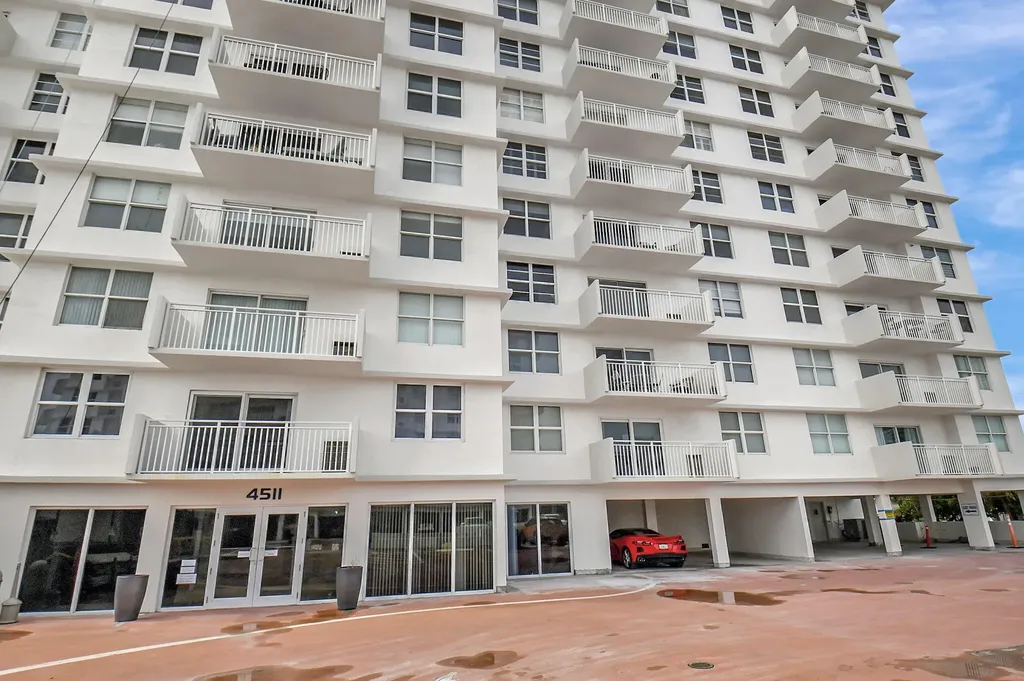4511 S Ocean Boulevard Highland Beach FL 33487
