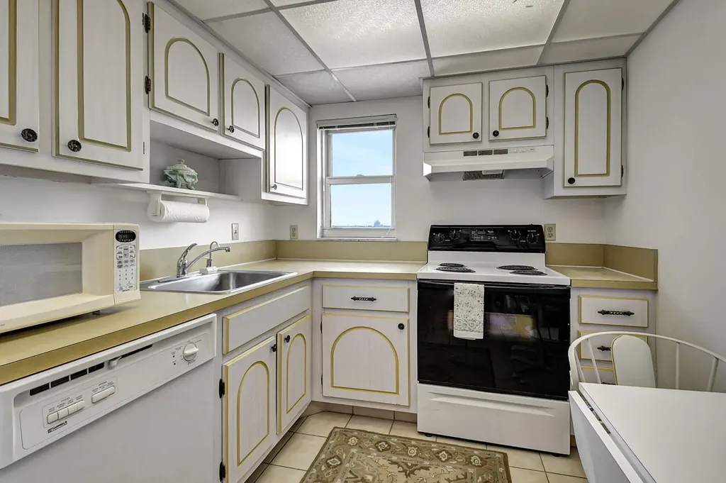 4511 S Ocean Boulevard Highland Beach FL 33487