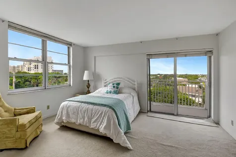 4511 S Ocean Boulevard Highland Beach FL 33487