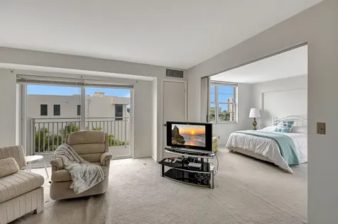 4511 S Ocean Boulevard Highland Beach FL 33487