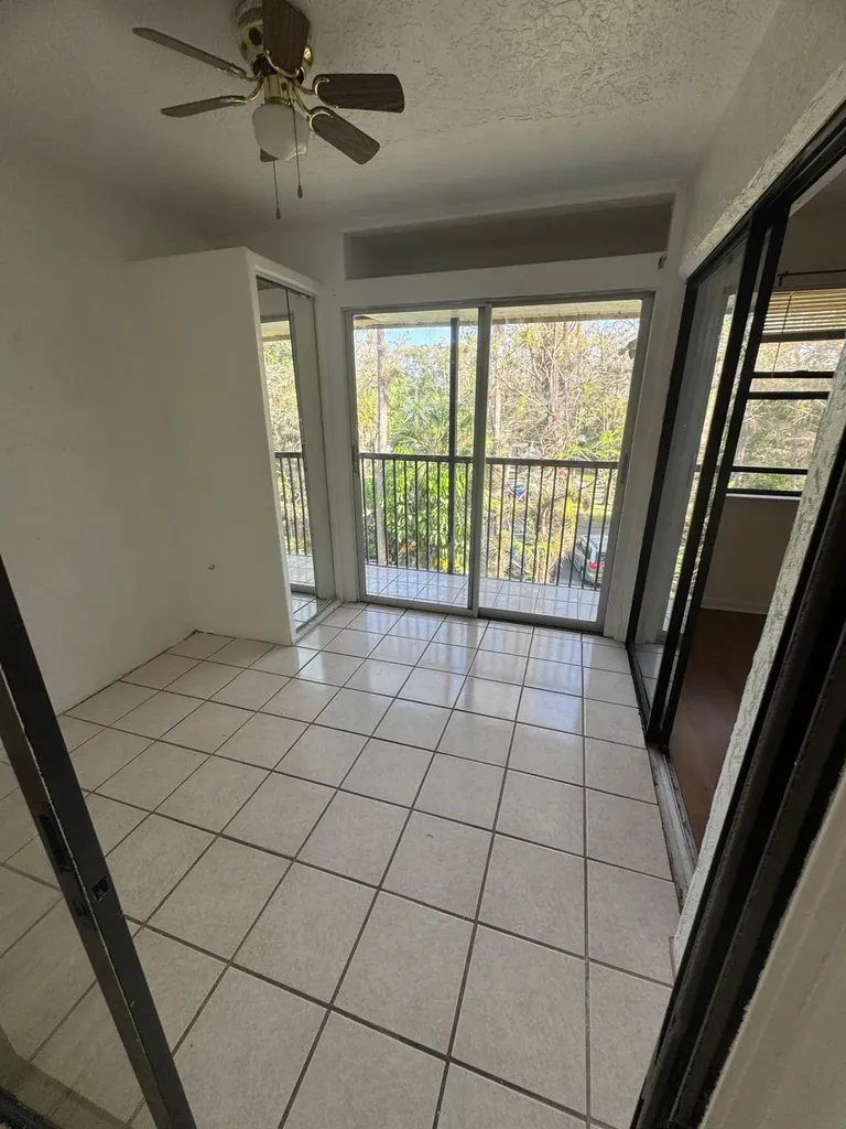 8773 Shadow Wood Boulevard Coral Springs FL 33071