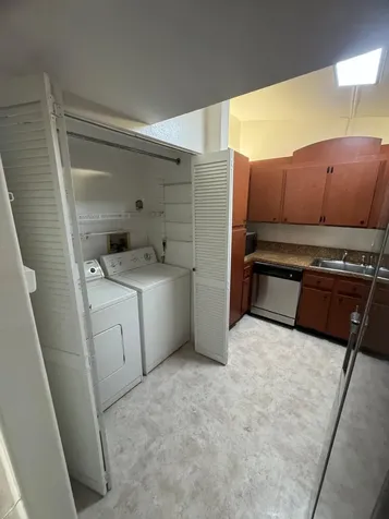 8773 Shadow Wood Boulevard Coral Springs FL 33071
