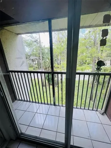 8773 Shadow Wood Boulevard Coral Springs FL 33071