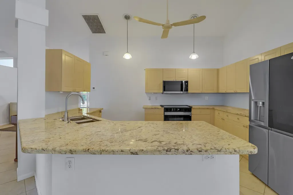 7160 Brickyard Circle Lake Worth FL 33467