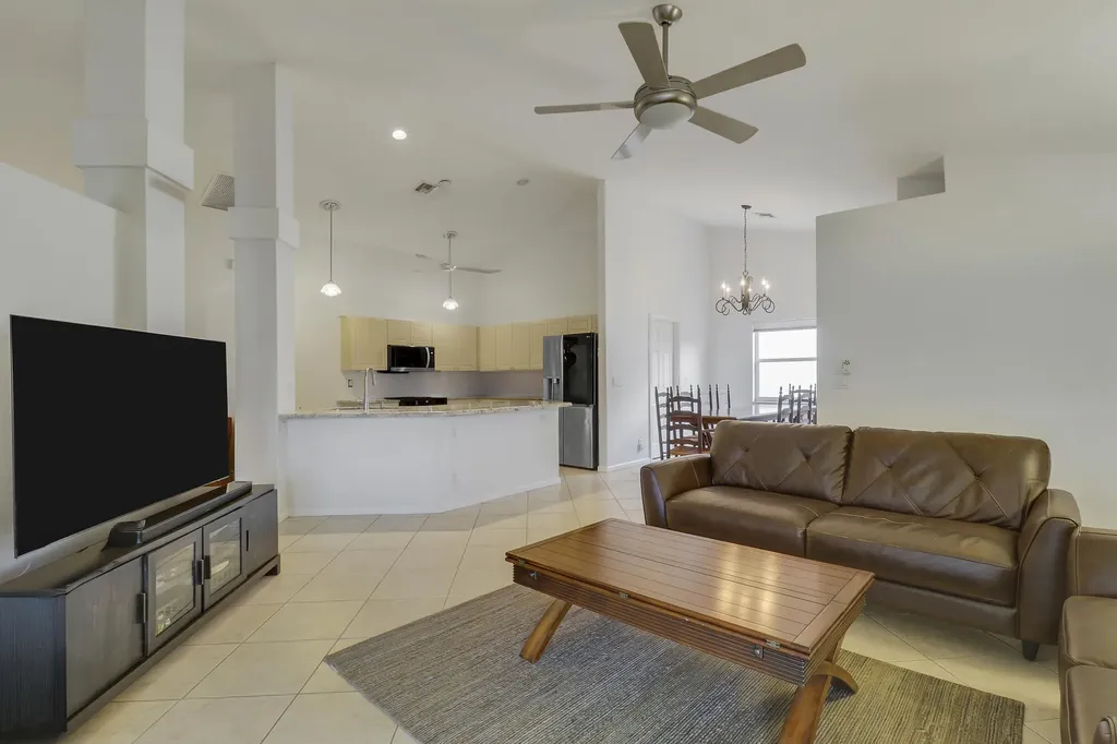 7160 Brickyard Circle Lake Worth FL 33467