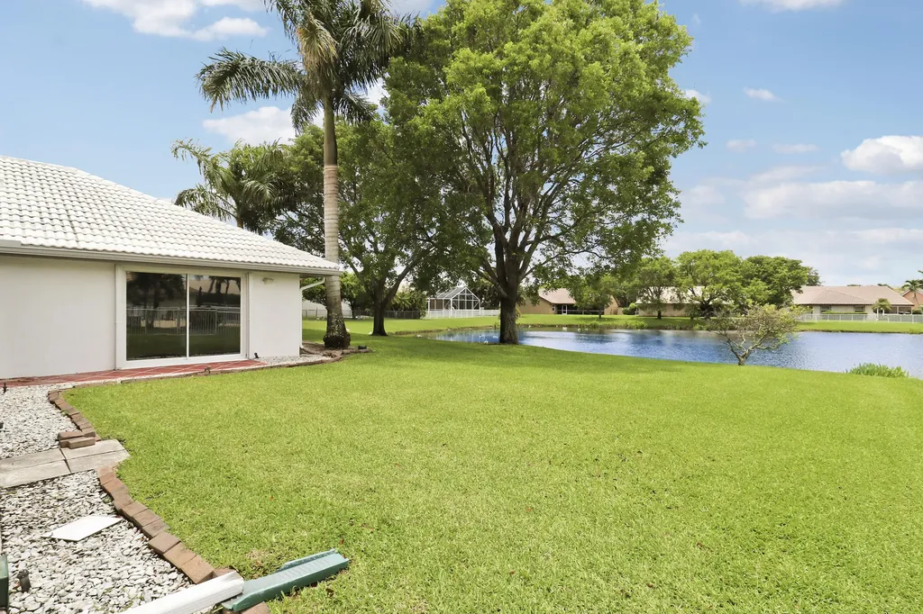 7160 Brickyard Circle Lake Worth FL 33467
