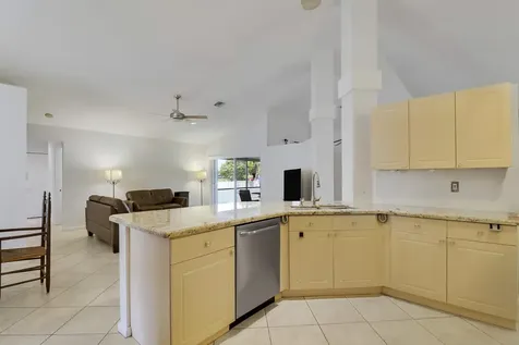 7160 Brickyard Circle Lake Worth FL 33467