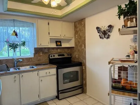 2936 Crosley Drive E West Palm Beach FL 33415