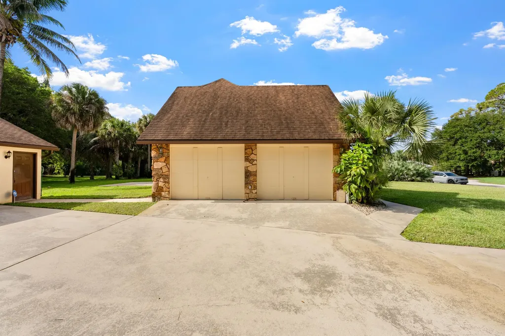 3693 Valley Park Way Wellington FL 33467