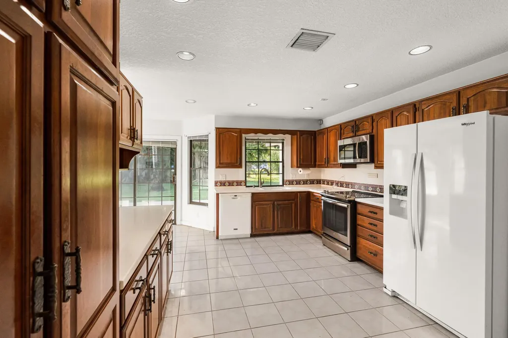 3693 Valley Park Way Wellington FL 33467