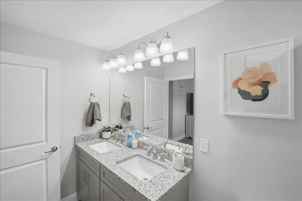 2213 SW Salmon Road Port St Lucie FL 34953