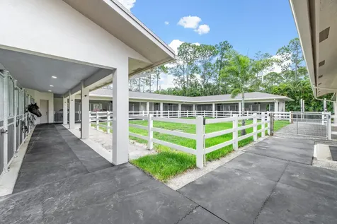 1464 Stallion Drive Loxahatchee FL 33470