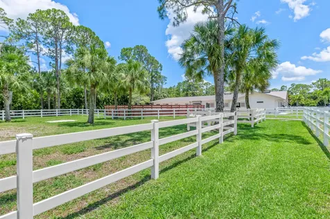 1464 Stallion Drive Loxahatchee FL 33470