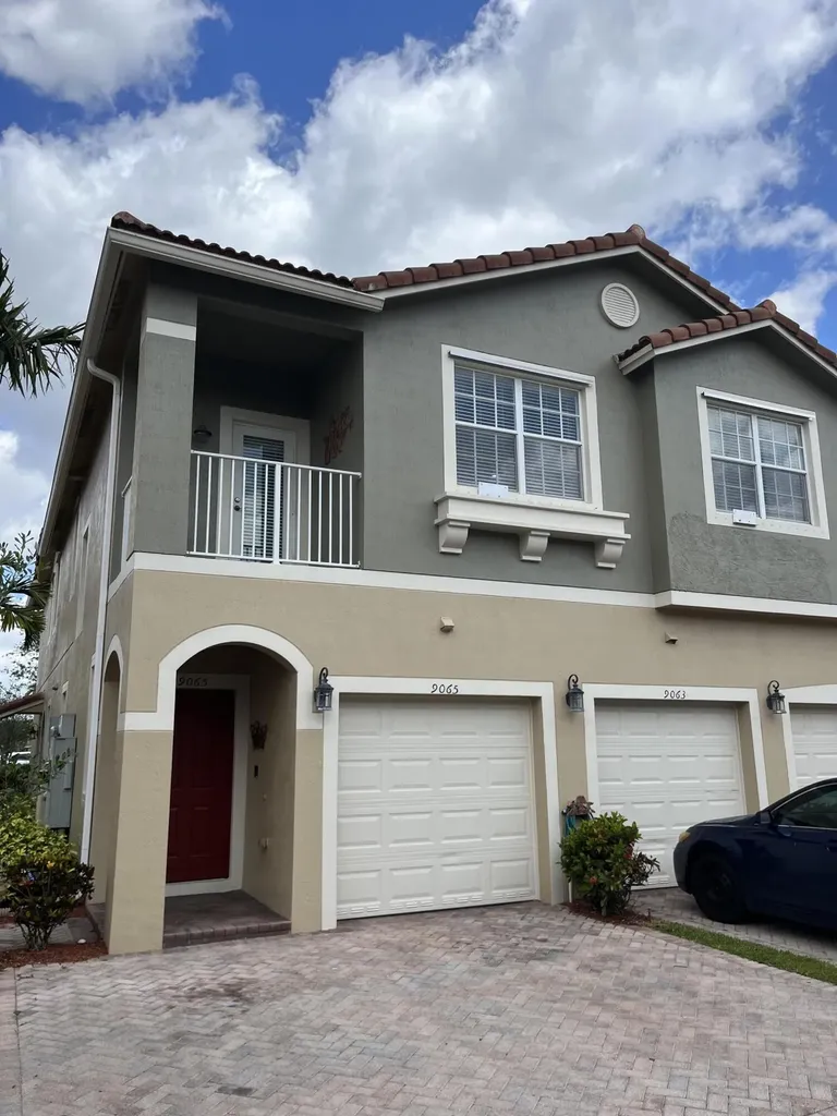 9065 Preston Place Tamarac FL 33321