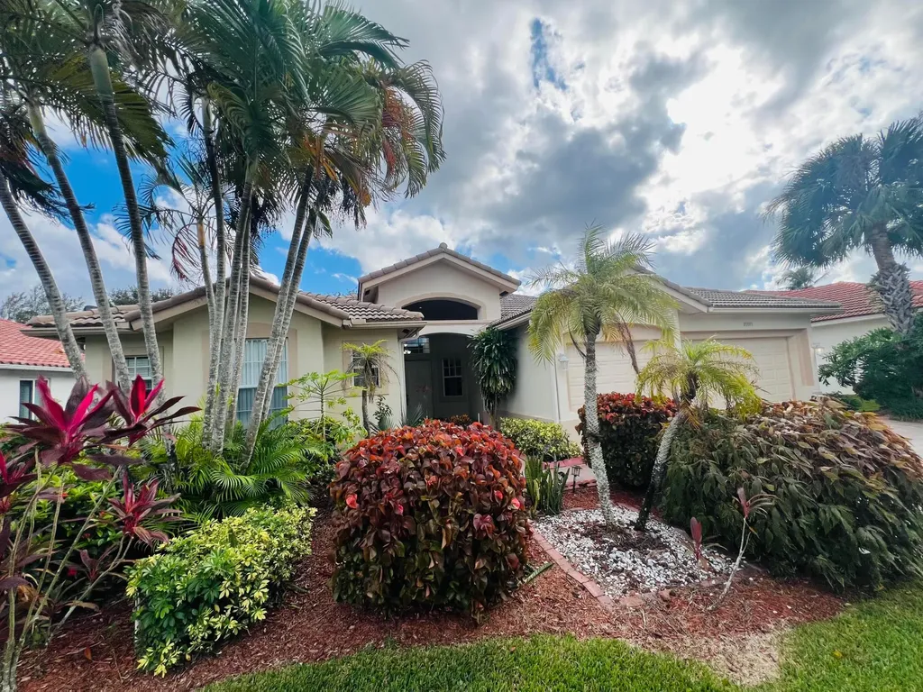 11889 Osprey Point Circle Wellington FL 33449