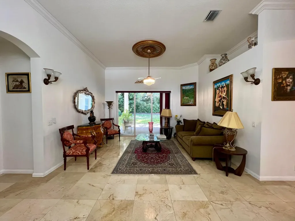11889 Osprey Point Circle Wellington FL 33449