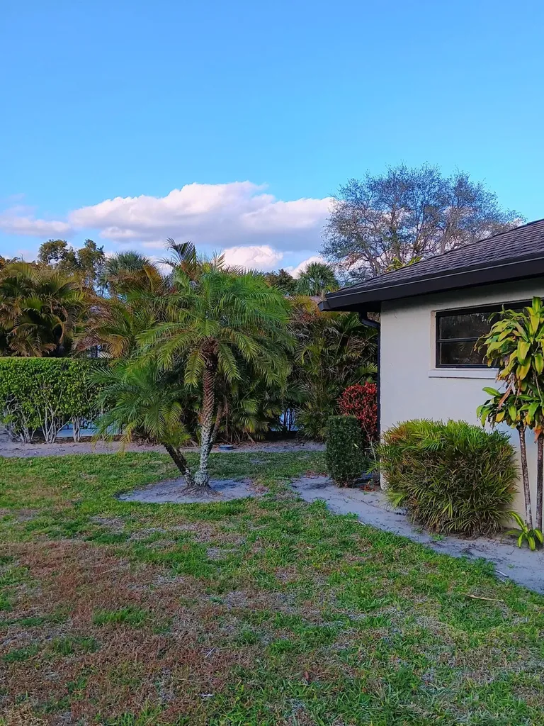 10178 Eaglewood Road Boynton Beach FL 33436