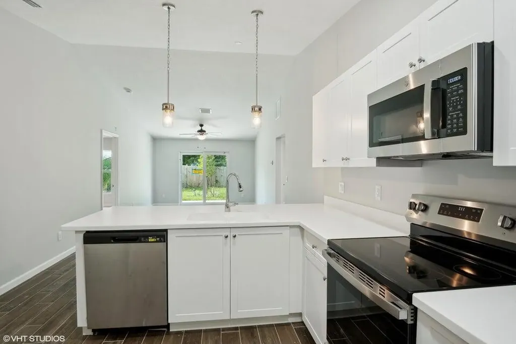 636 35th Street West Palm Beach FL 33407