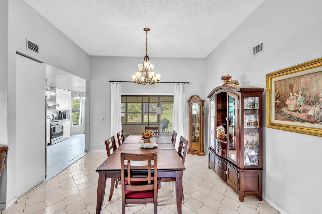 5463 Alta Way Lake Worth FL 33467