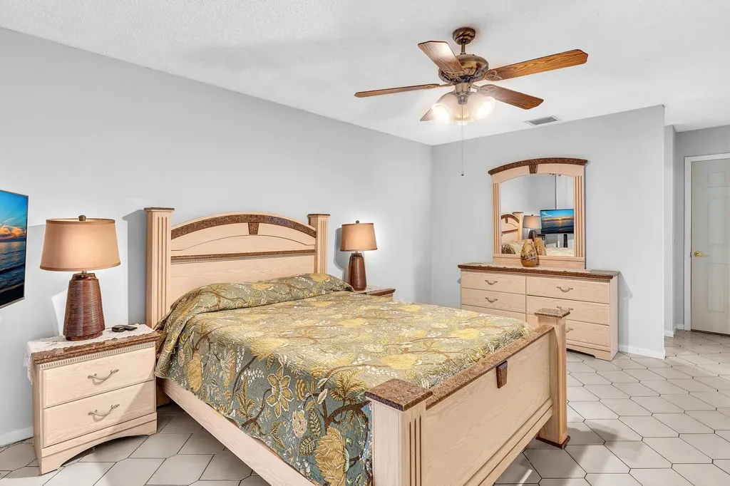 5463 Alta Way Lake Worth FL 33467