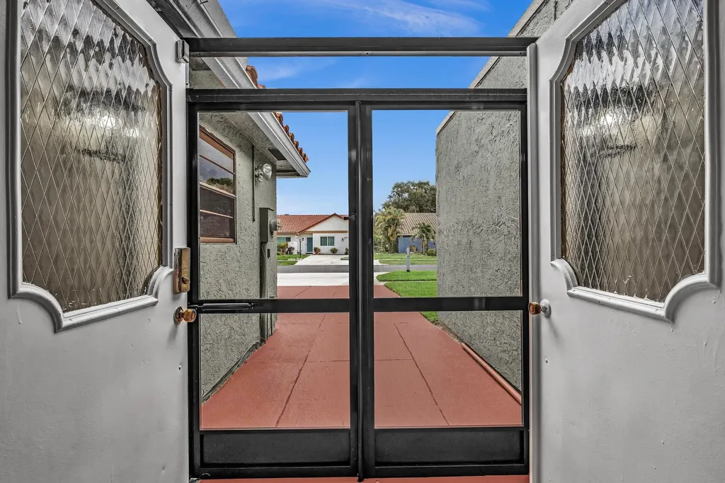 5463 Alta Way Lake Worth FL 33467