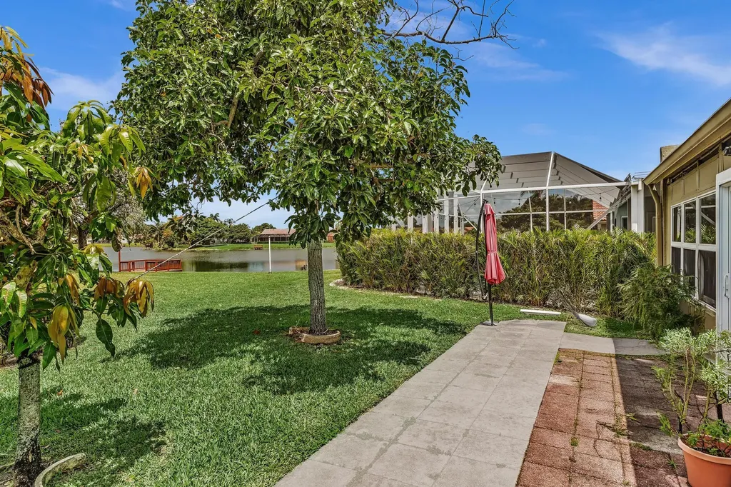 5463 Alta Way Lake Worth FL 33467