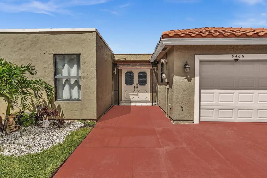 5463 Alta Way Lake Worth FL 33467