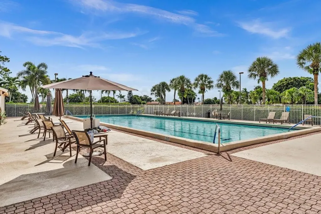 5463 Alta Way Lake Worth FL 33467
