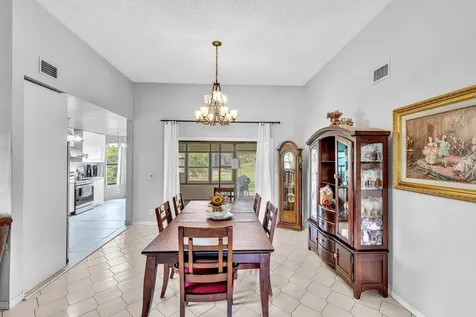 5463 Alta Way Lake Worth FL 33467