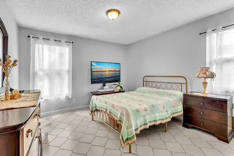 5463 Alta Way Lake Worth FL 33467