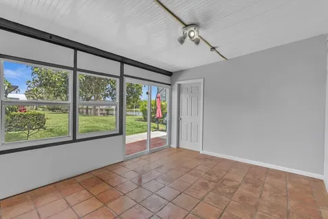 5463 Alta Way Lake Worth FL 33467