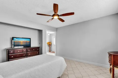 5463 Alta Way Lake Worth FL 33467