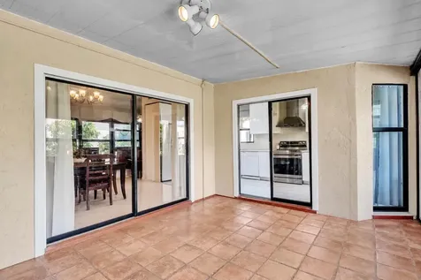 5463 Alta Way Lake Worth FL 33467