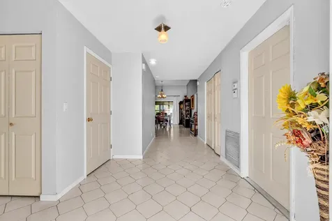 5463 Alta Way Lake Worth FL 33467