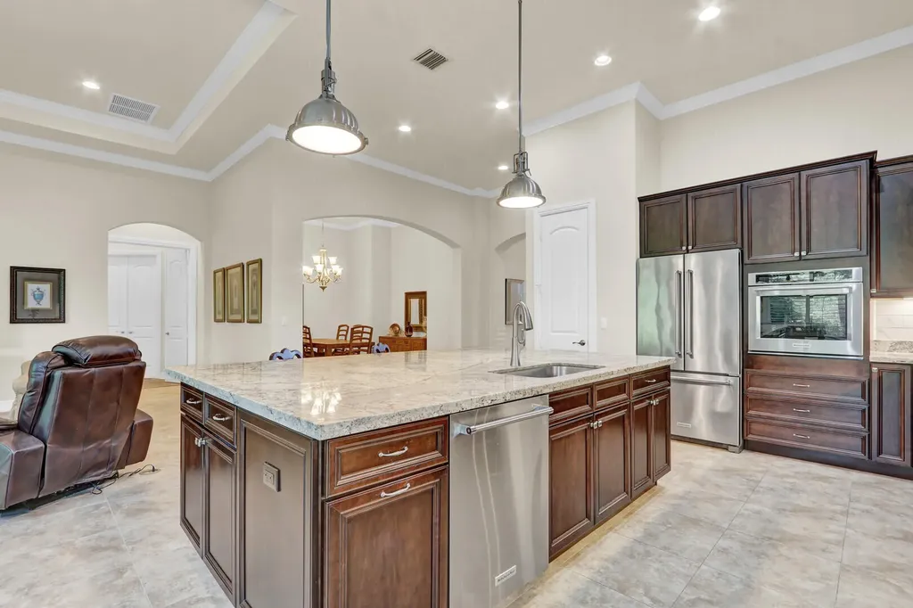 1042 NE Savanna Oaks Way Jensen Beach FL 34957