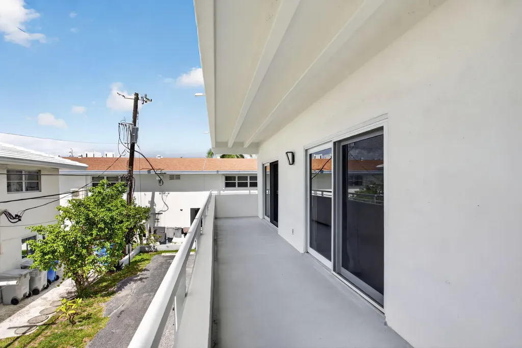 3212 NE 12th Street Pompano Beach FL 33062