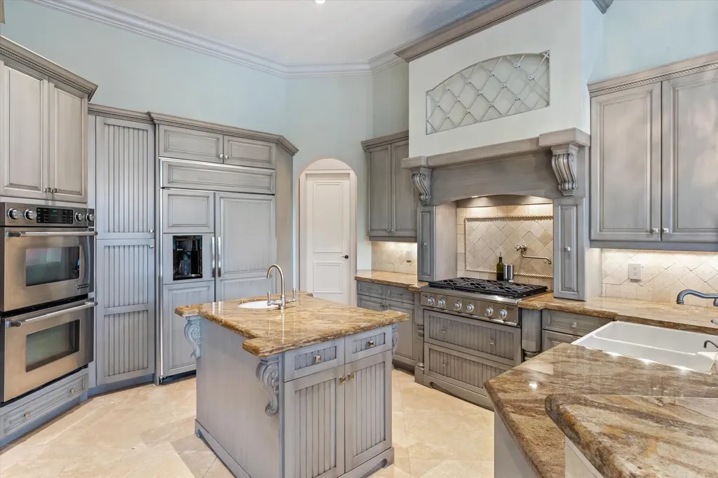670 Carrot Wood Terrace Plantation FL 33324