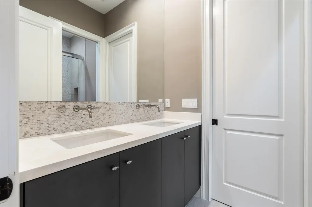 670 Carrot Wood Terrace Plantation FL 33324