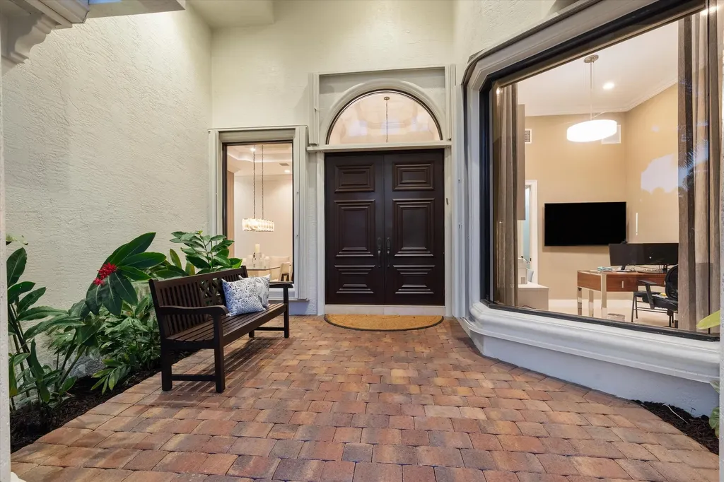 670 Carrot Wood Terrace Plantation FL 33324